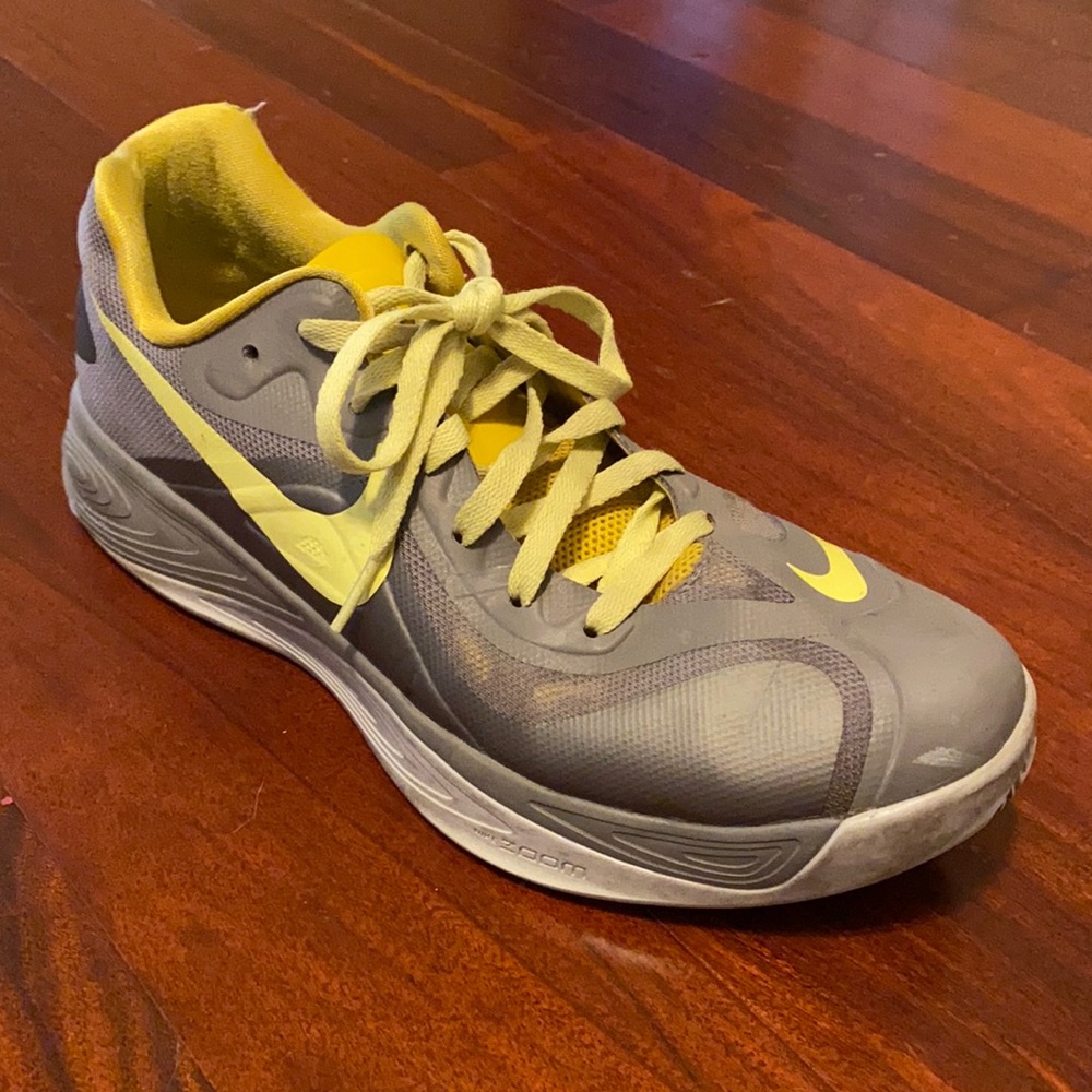 Nike Hyperfuse Zoom Low Size 11 Men’s Sneaker